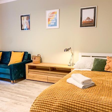 Good Days Apartment Варшава Екстериор снимка
