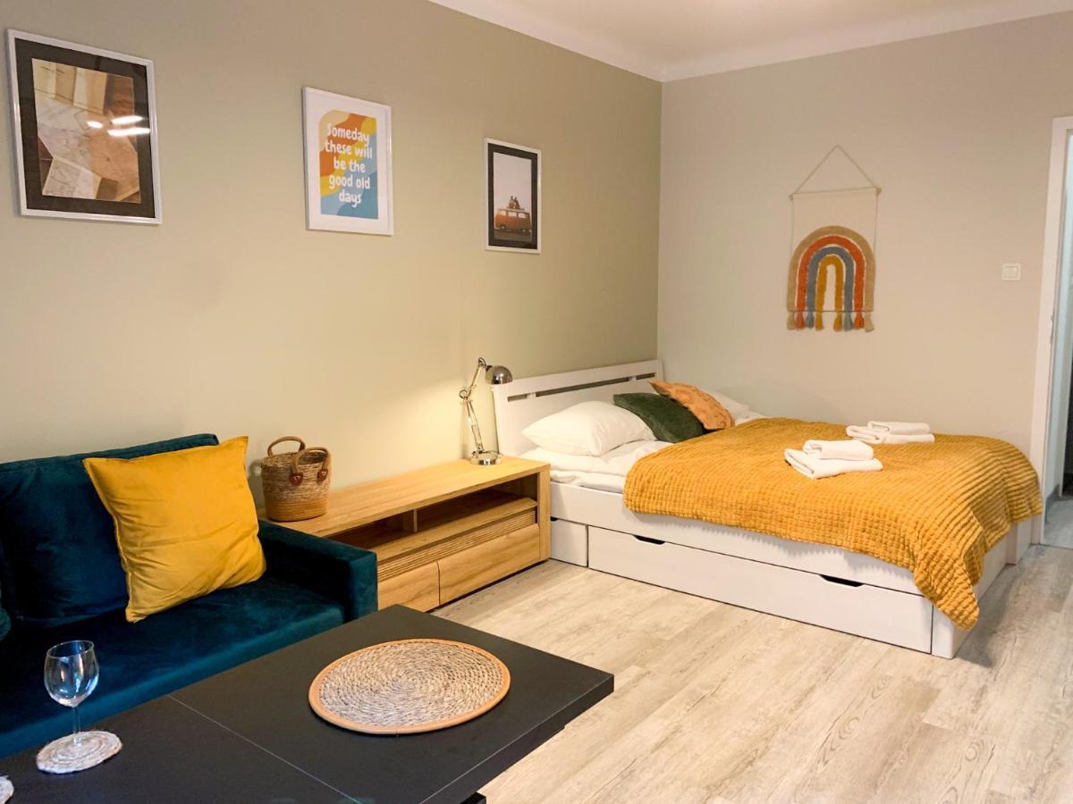 Good Days Apartment Варшава Екстериор снимка