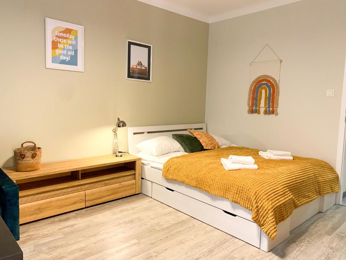 Good Days Apartment Варшава Екстериор снимка